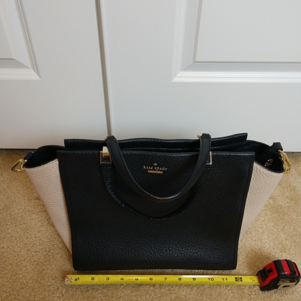 Kate Spade Bag - Picture 2 of 8